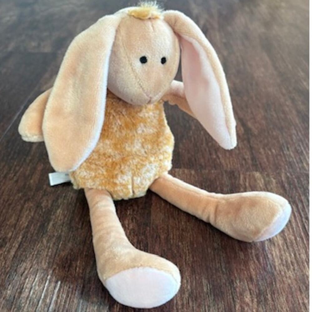 Vintage Mary Meyer Tan Floppy Eared Bunny Rabbit Plush Stuffed Animal Retro Toy